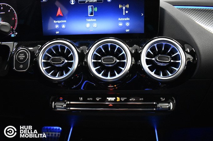 GLA 180 D AUTOMATIC SPORT PLUS